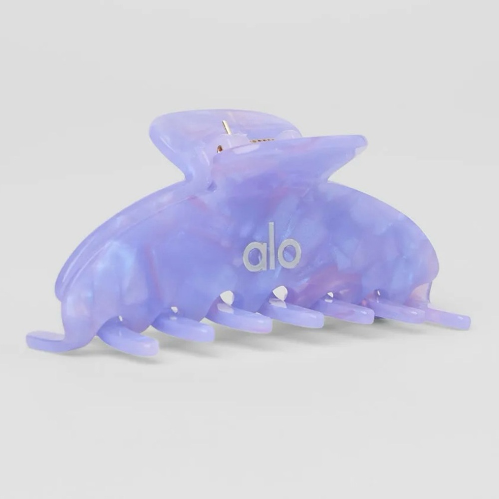 New Alo hair clip